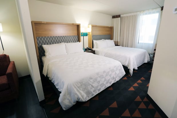 Images Holiday Inn Champaign by IHG