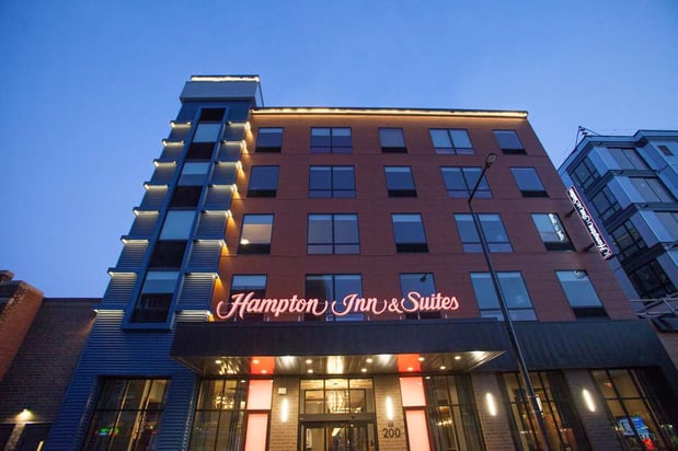 Images Hampton Inn & Suites Downtown St. Paul