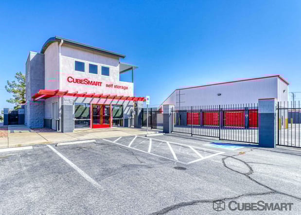 Images CubeSmart Self Storage