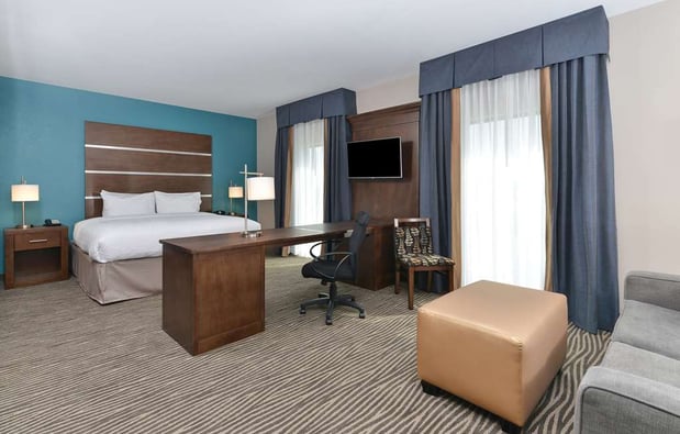 Images Hampton Inn & Suites Des Moines Downtown