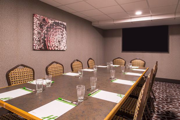 Images Holiday Inn Auburn-Finger Lakes Region by IHG