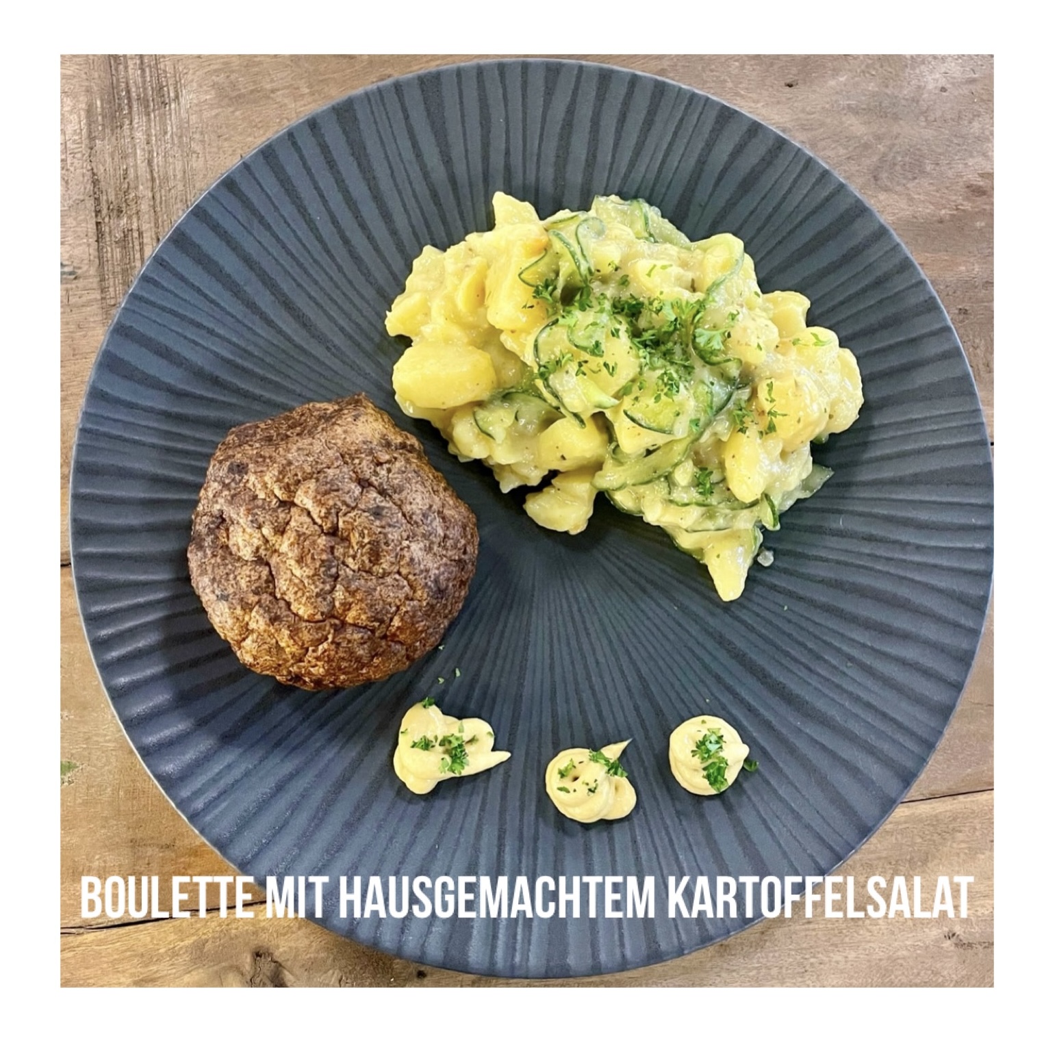 Frau Bünger macht Mittag, Niebuhrstraße 1 in Berlin