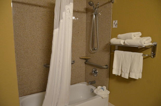Images Holiday Inn Express & Suites Amarillo South by IHG
