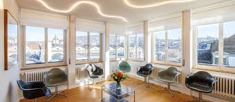 Bilder FIRST SIGHT Augenarzt Dr. med. Stefan Langenegger