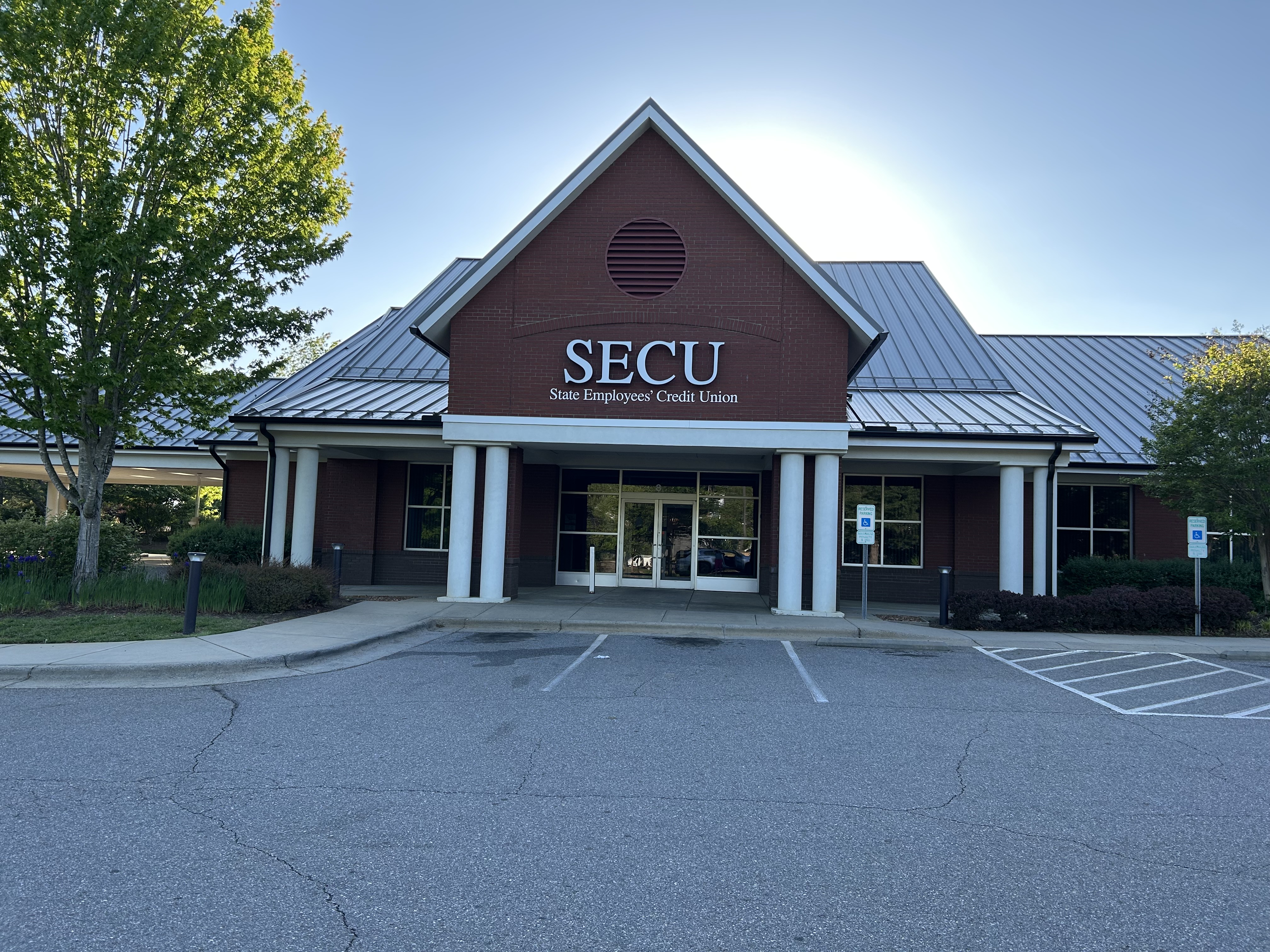 State Employees’ Credit Union Image