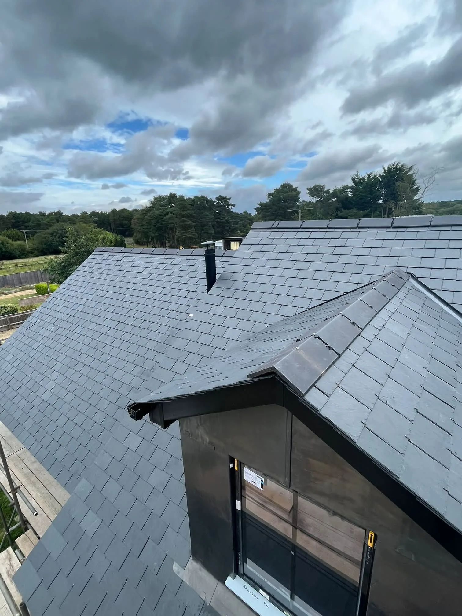 Images DJ Roofing Ltd