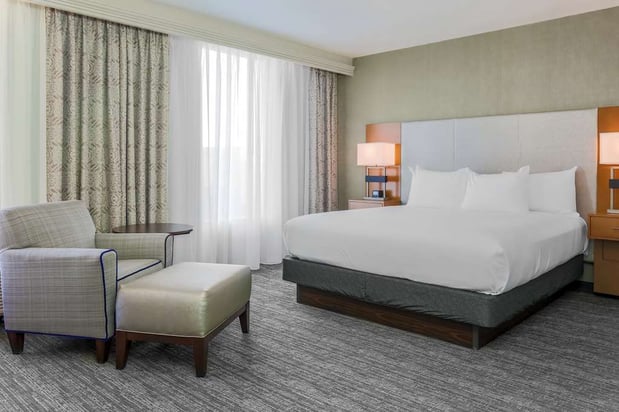 Images DoubleTree by Hilton Hotel Atlanta Airport