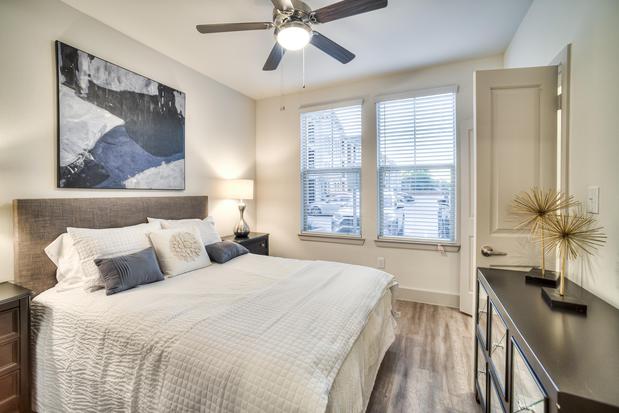 Images Milwee Street Apartments