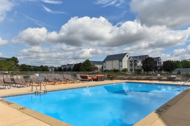 Images Waterchase Apartment Homes