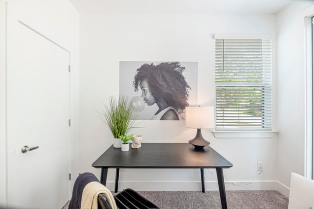Images Saylor at Southside Trail | Luxury Townhomes for Rent