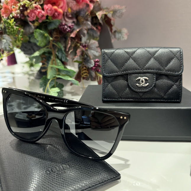 Images 買取専門店  KOMEHYO  (コメ兵)  広島三越