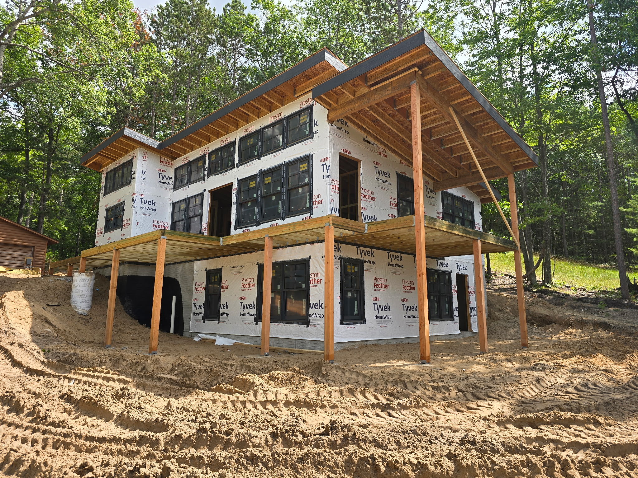 Frontline Framing LLC Image