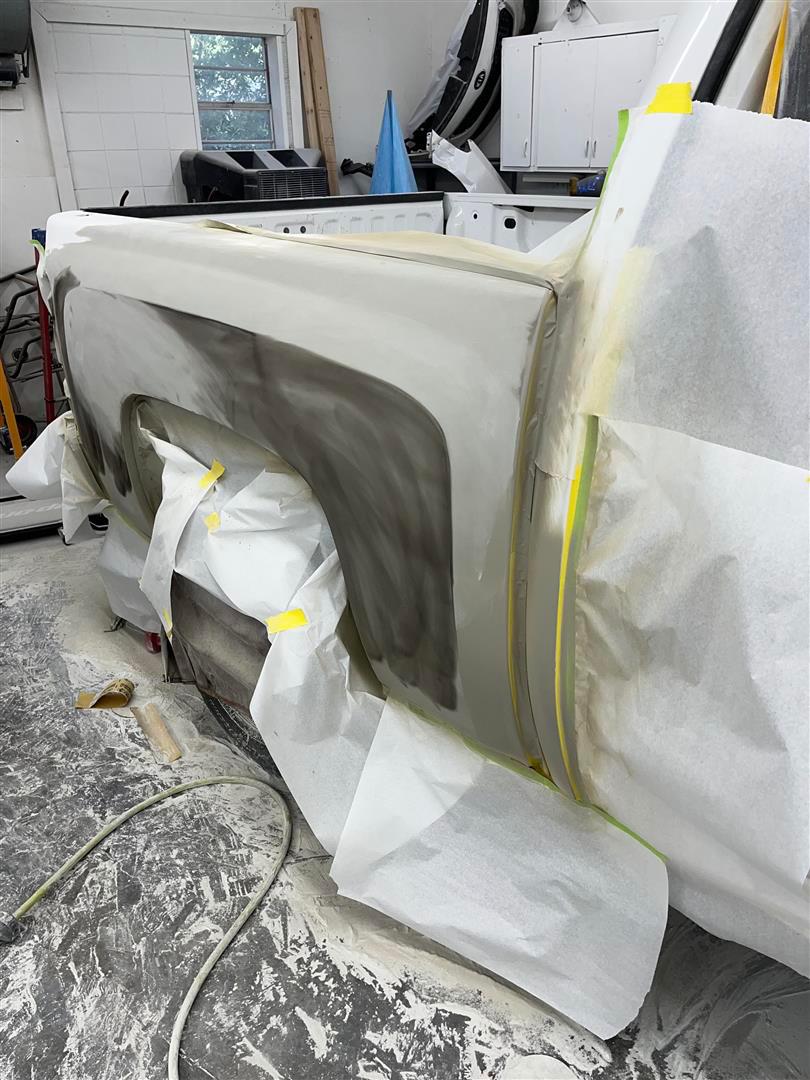 For flawless and vibrant paintwork, trust the professionals at SQR One Coll1sion Inc. Our car paint shop is equipped with state-of-the-art technology to ensure your vehicle looks its absolute best.