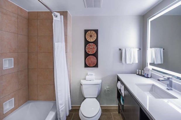 Images Embassy Suites by Hilton Houston Energy Corridor