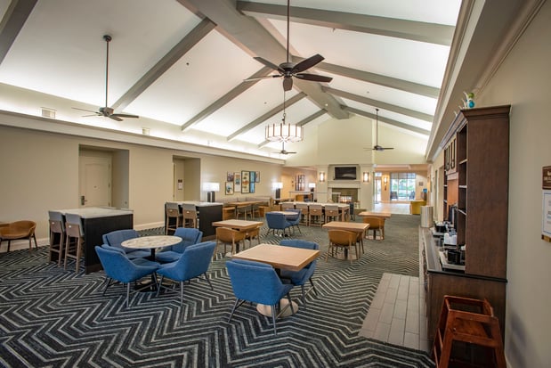 Images Pensacola Suites Hotel