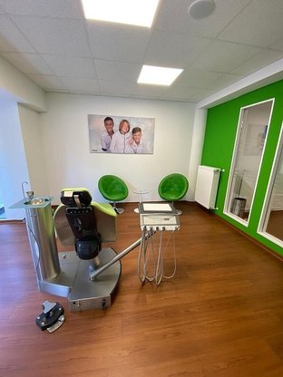 Orthodentix - Kamp Lintfort, Moerser Straße 242 in Kamp-Lintfort