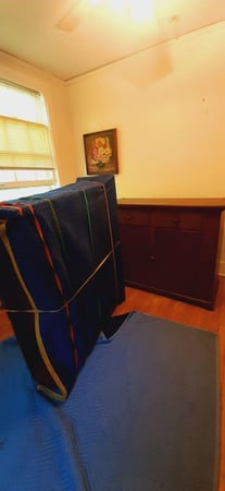 Images Ampol Moving, Inc.
