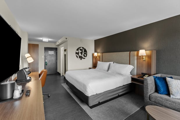 Images Holiday Inn Niagara Falls State Park Entry by IHG