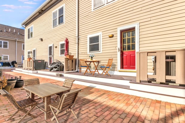 Images Darcy Bento, South Boston Realtor - Bento Real Estate Group