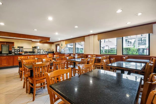 Images Best Western Plus Orange County Airport North