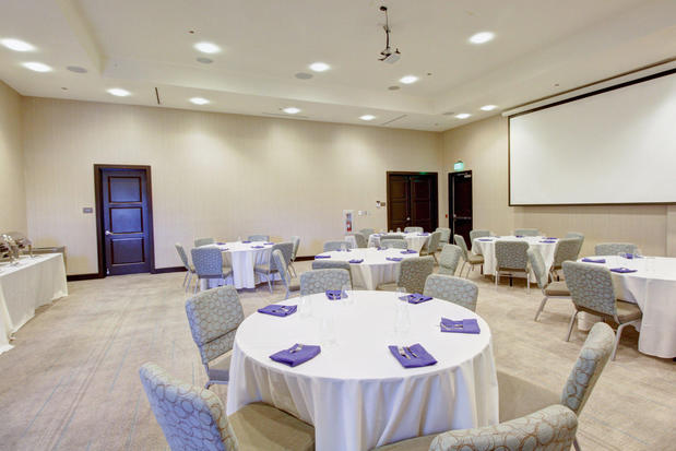 Images Hotel Indigo Waco - Baylor by IHG