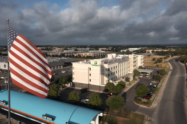 Images Holiday Inn & Suites San Antonio Northwest by IHG