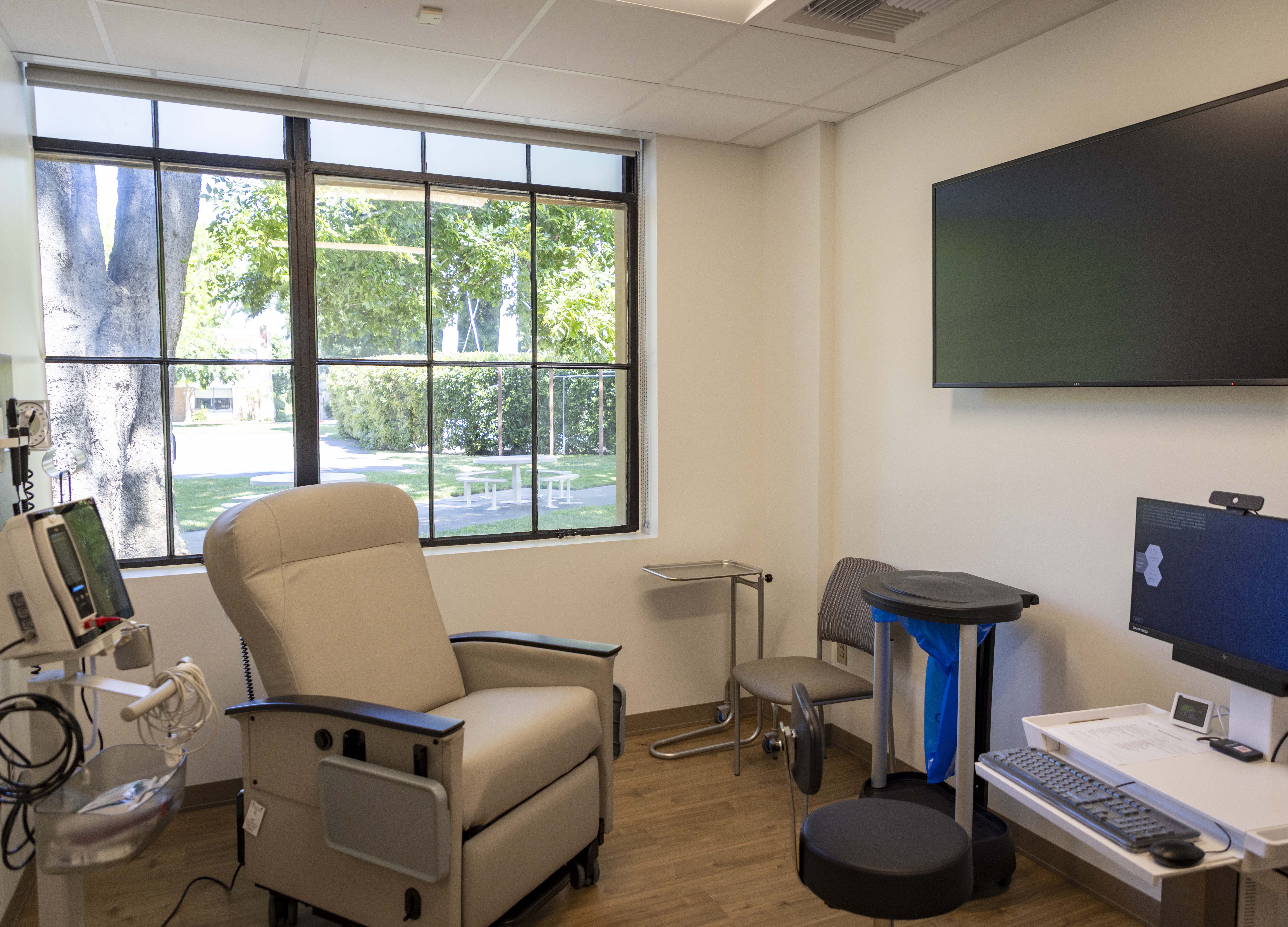 UC Davis Advanced Psychiatric Therapeutics Image