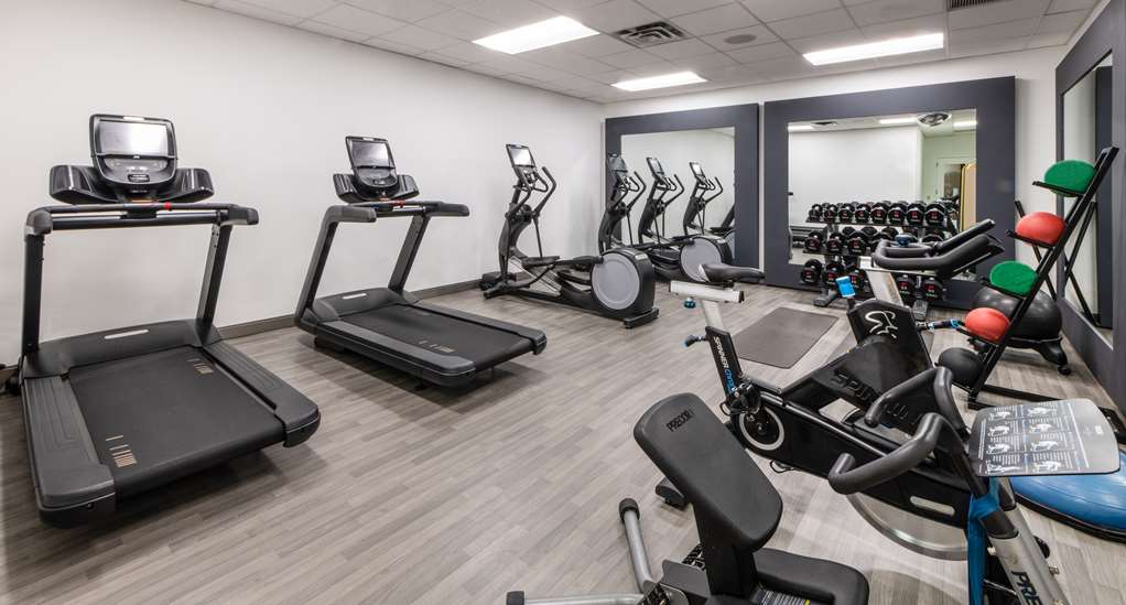 DoubleTree by Hilton Newark Penn Station