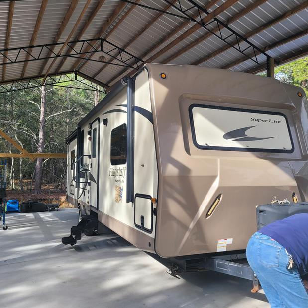 Images D-RV Mobile Repair