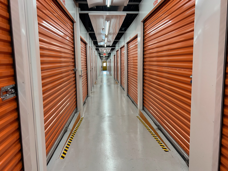 Images Extra Space Storage