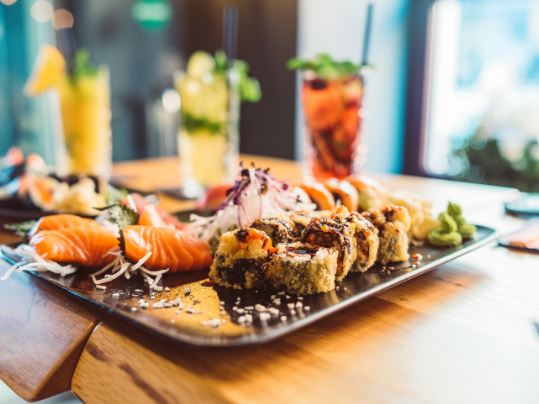 Unser kulinarisches Angebot: Sushi und asiatische Spezialitäten