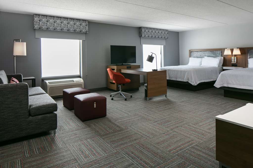 Guest room