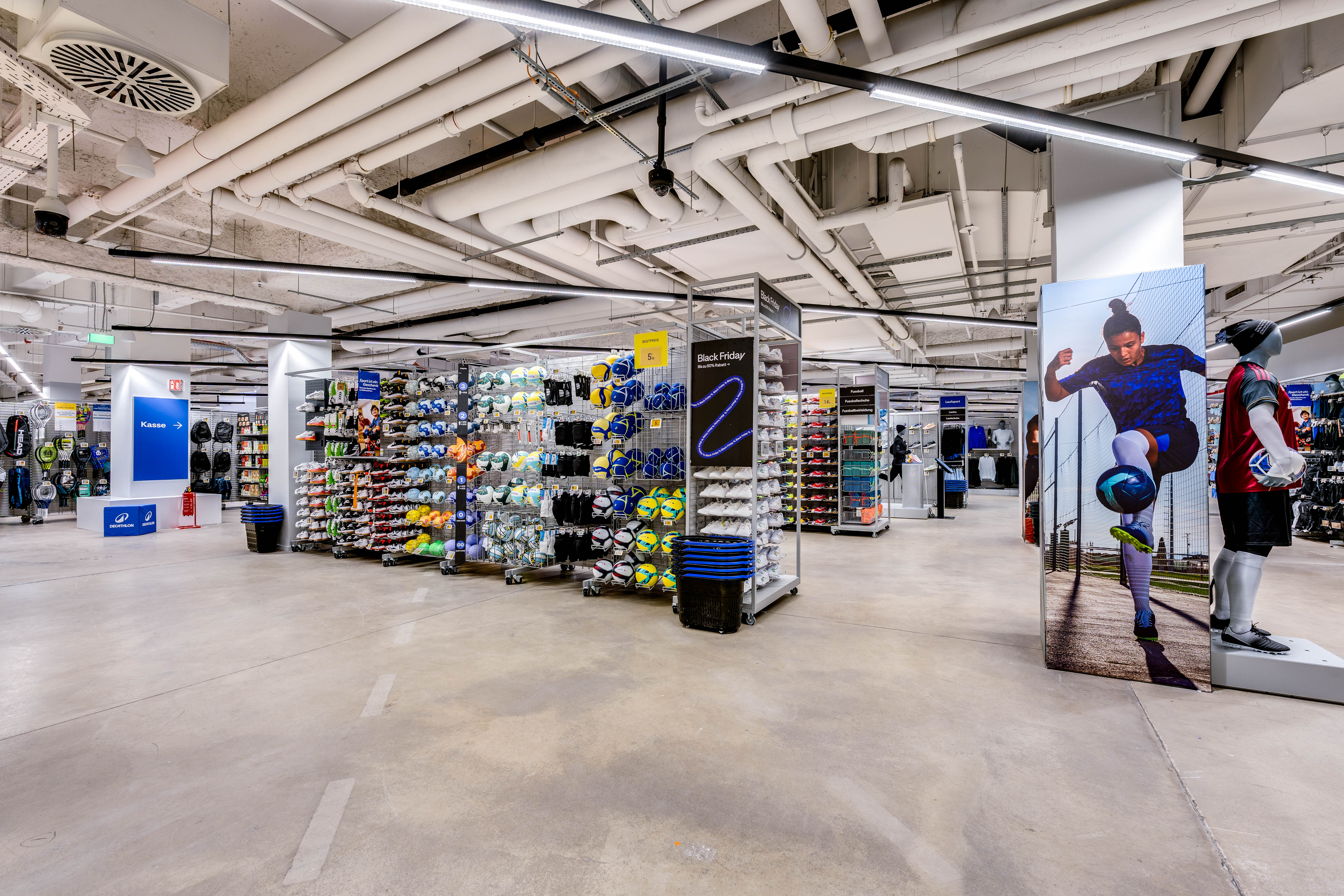 Bilder DECATHLON Nürnberg im WÖHRL