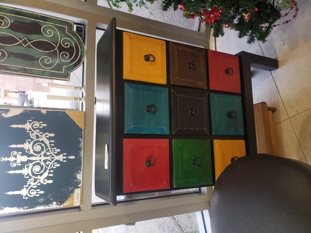 Images J and B Furniture Consignments
