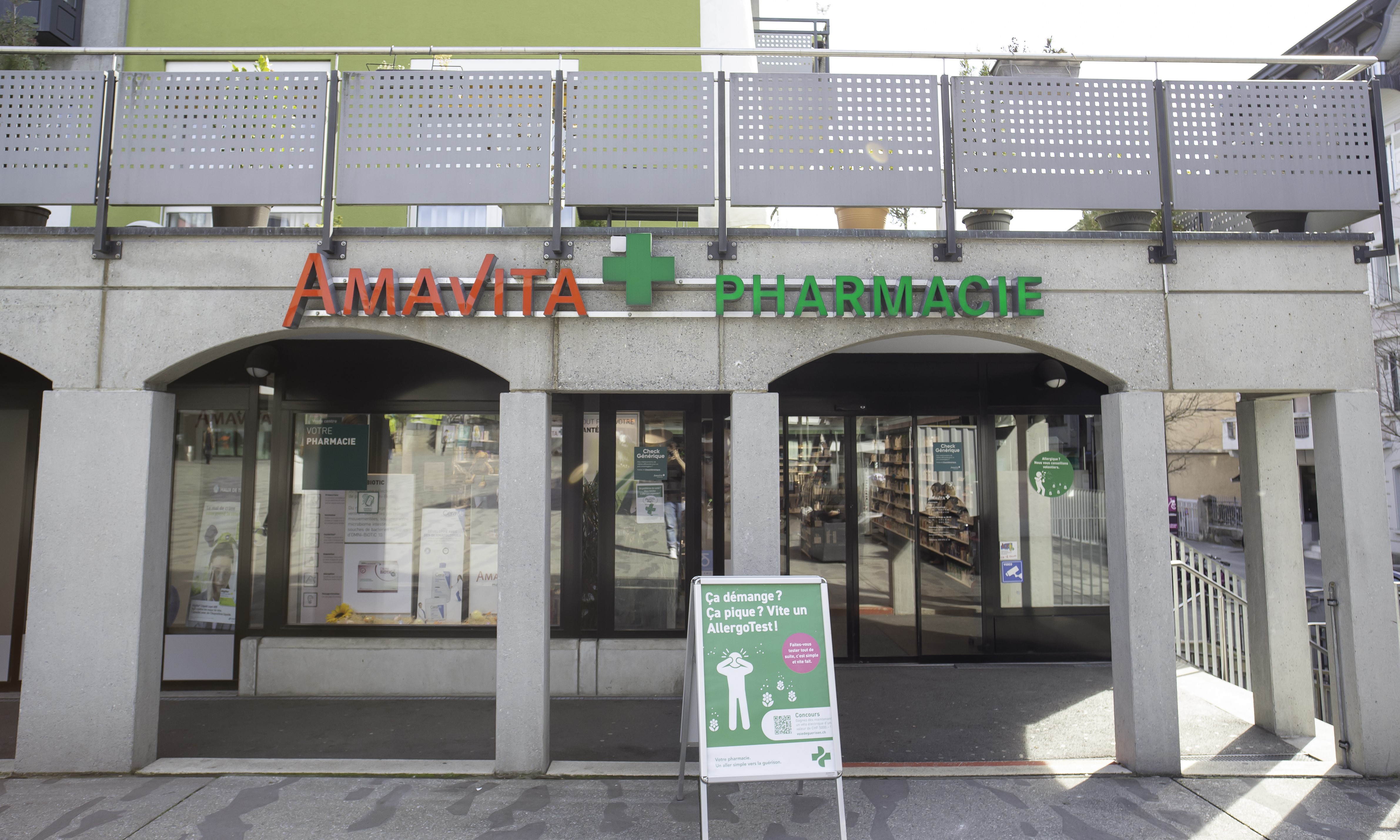 Bilder Pharmacie Amavita Les Arcades