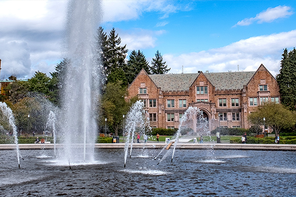 Champ Camp Great Outdoors at University of Washington, Seattle Image