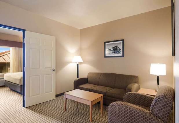 Images Best Western Shelby Inn & Suites