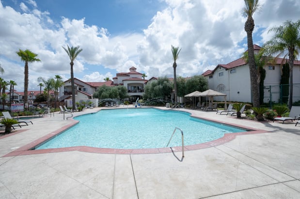 Images Dominion Courtyard Villas