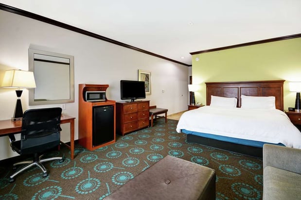 Images Hampton Inn & Suites San Antonio/Northeast I-35