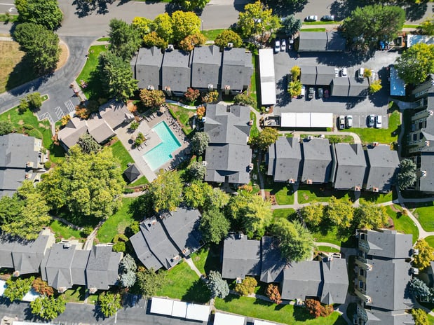 Images Overlook at Murrayhill  Apartments