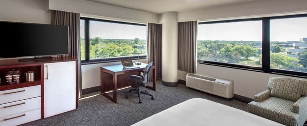 Images DoubleTree by Hilton Chicago Schaumburg