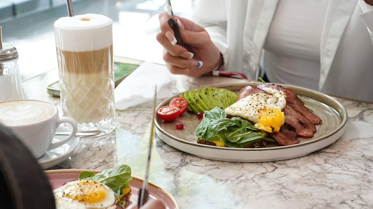 Lovaena Café, Veringstraße 65 in Hamburg