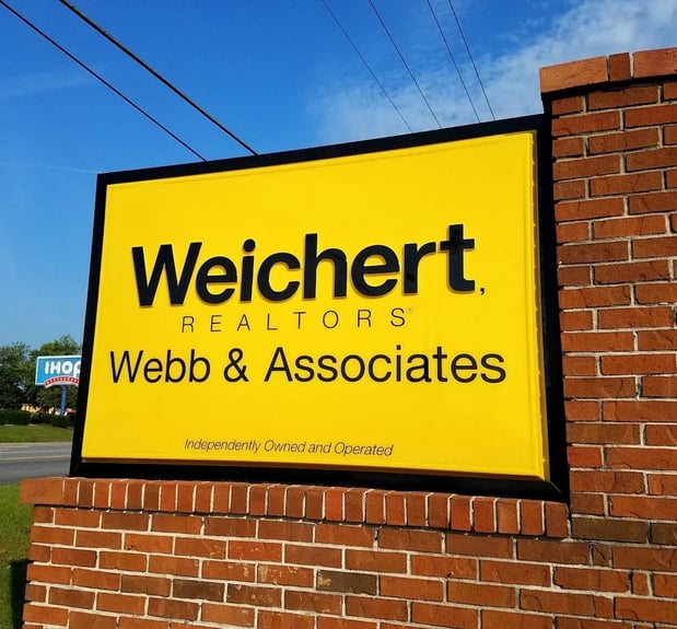 Images Weichert, Realtors® – Webb & Associates
