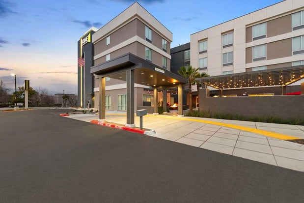 Images Home2 Suites by Hilton San Bernardino