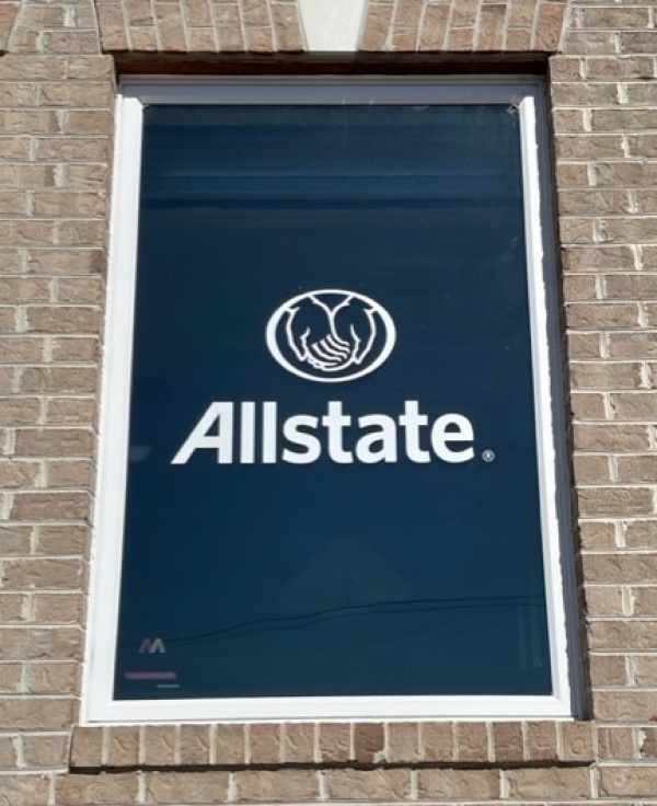Images Michael Carll: Allstate Insurance