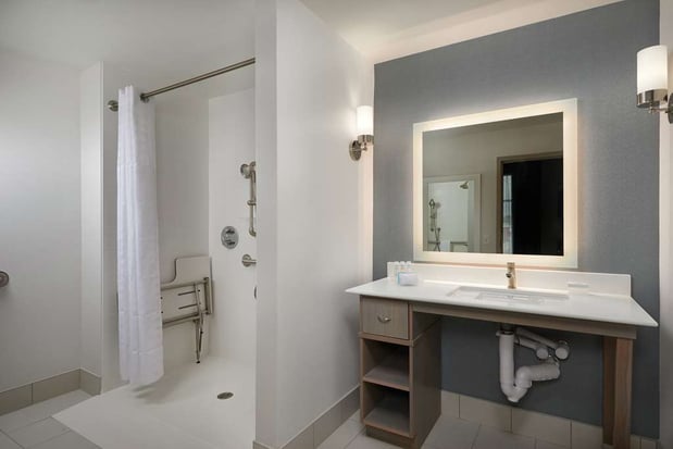 Images Homewood Suites By Hilton Cincinnati Midtown
