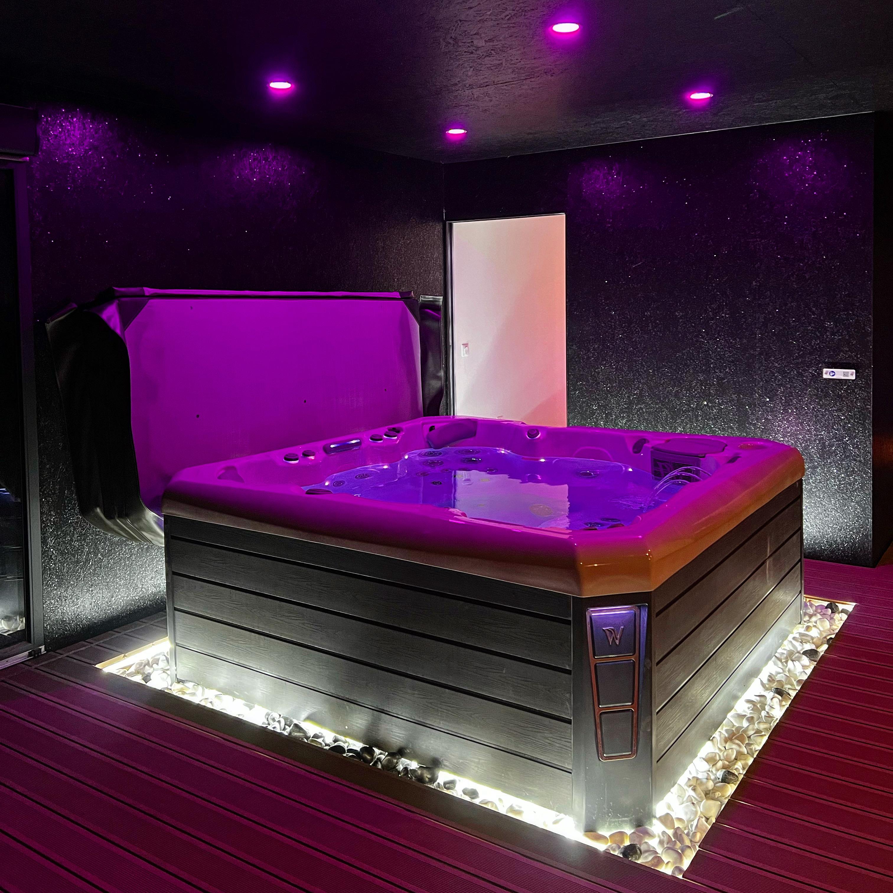 Images Gîte avec Spa & Piscine privatif - La Fénardière - (Calais - Marck)