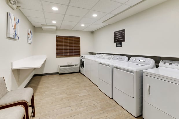 Images Candlewood Suites Lexington by IHG