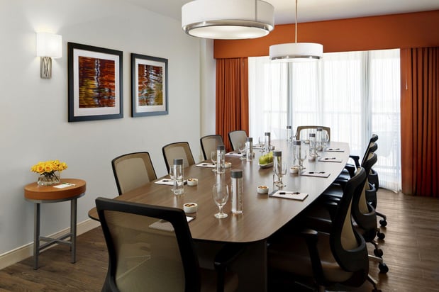 Images Holiday Inn San Antonio-Riverwalk by IHG