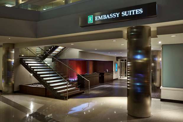 Images Embassy Suites by Hilton Washington DC Chevy Chase Pavilion